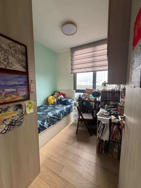 The Panorama Condominium For Sale at S$ 3,068,888 | PropertyGuru Singapore - Bedroom