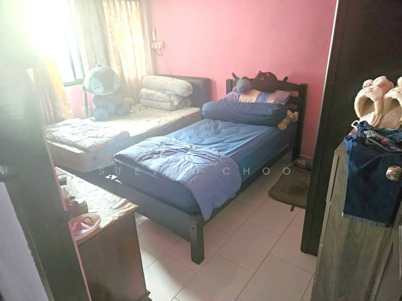 187 Boon Lay Avenue, 187 Boon Lay Avenue, Room Rental, 120 sqft, HDB Flat For Rent, by Steven Choo, 500060286 - Bedroom - PropertyGuru.com.sg
