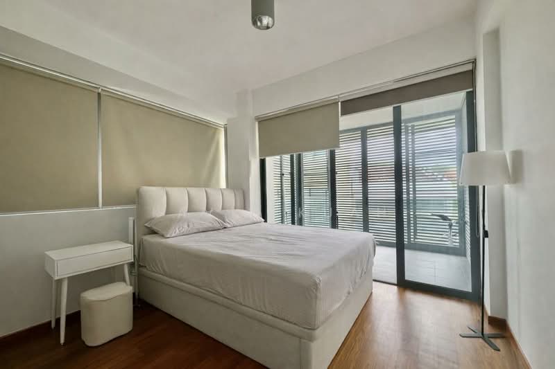 Eastbay Condominium For Sale at S$ 1,980,000 | PropertyGuru Singapore - Bedroom