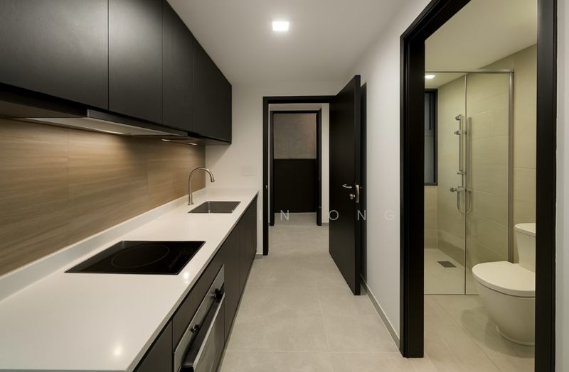 RiverTrees Residences, 29 Fernvale Close, 3 Bedrooms, 1,120 sqft, Condominium For Sale, by Delvin Ong, 500060300 - Kitchen - PropertyGuru.com.sg