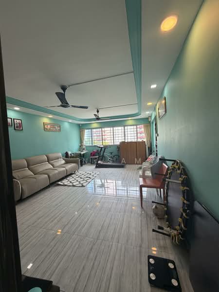 430 Jurong West Avenue 1 HDB Flat For Sale at S$ 550,000 | PropertyGuru Singapore
