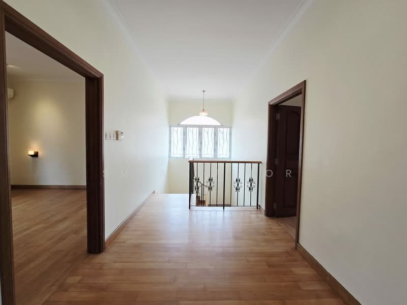 Coldstream Ave Big Garden 4+1 Bed 4 Bath, , 4 Bedrooms, 4,700 sqft, Detached House For Rent, by Susan Prior, 500060306 - Interior - PropertyGuru.com.sg