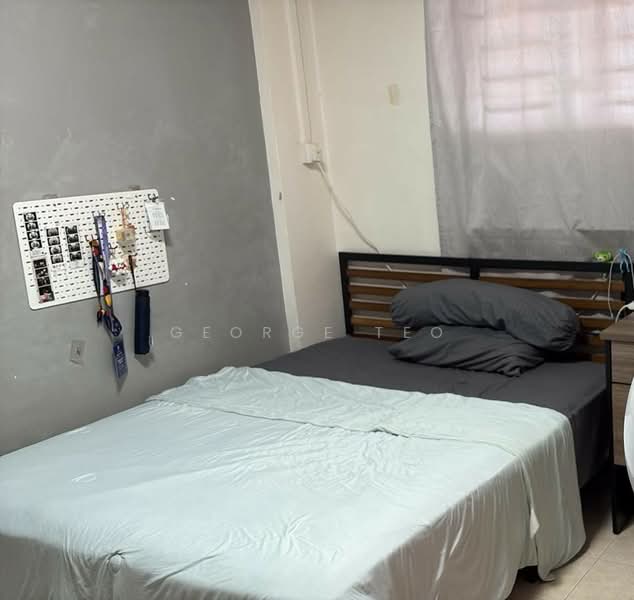 108 Yishun Ring Road HDB Flat For Sale at S$ 438,888 | PropertyGuru Singapore - Bedroom