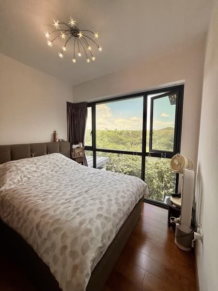 Kingsford Waterbay Condominium For Sale at S$ 1,950,000 | PropertyGuru Singapore - Bedroom