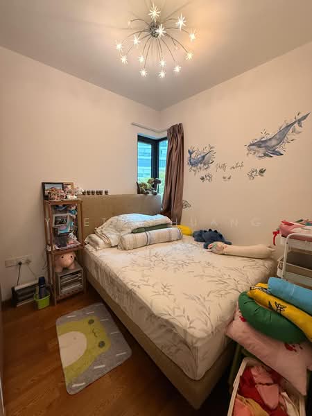 Kingsford Waterbay Condominium For Sale at S$ 1,950,000 | PropertyGuru Singapore - Bedroom