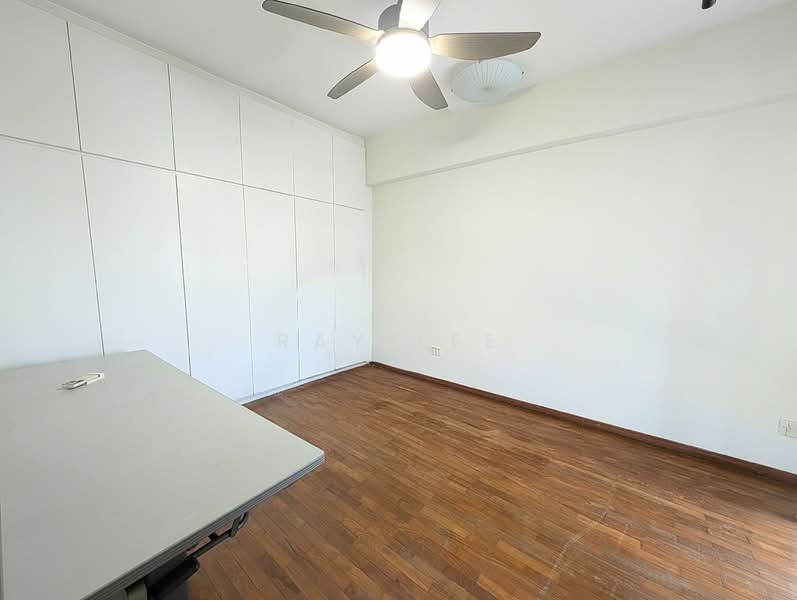 Pandan Valley Condominium For Sale at S$ 3,200,000 | PropertyGuru Singapore - Interior