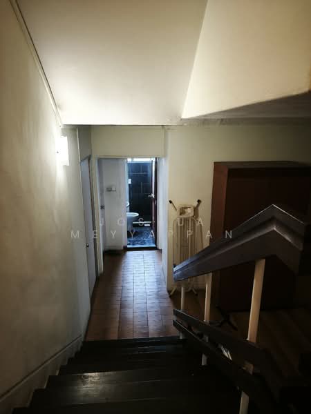 Pandan Valley, 1 Pandan Valley, Room Rental, 150 sqft, Condominium For Rent, by Joshua Meyyappan, 500060334 - Bathroom - PropertyGuru.com.sg