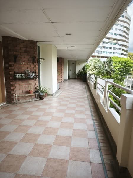 Pandan Valley, 1 Pandan Valley, Room Rental, 150 sqft, Condominium For Rent, by Joshua Meyyappan, 500060334 - Exterior - PropertyGuru.com.sg