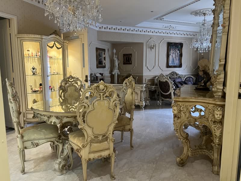 Costa Rhu, 1 Rhu Cross, 2 Bedrooms, 1,399 sqft, Condominium For Rent, by Derek Tan, 500060354 - Living Room - PropertyGuru.com.sg