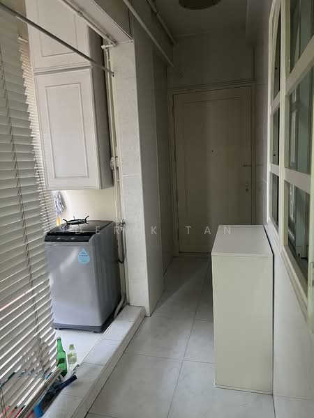 Costa Rhu, 1 Rhu Cross, 2 Bedrooms, 1,399 sqft, Condominium For Rent, by Derek Tan, 500060354 - Interior - PropertyGuru.com.sg
