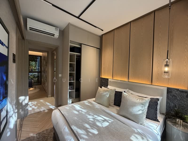River Modern Condominium For Sale at S$ 4,500,000 | PropertyGuru Singapore - Bedroom