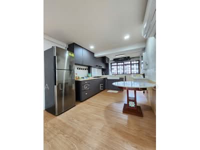 For Sale - 34 Marine Crescent