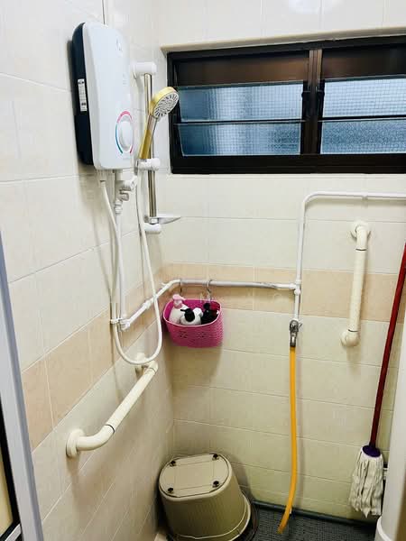 29 New Upper Changi Road, 29 New Upper Changi Road, Room Rental, 200 sqft, HDB Flat For Rent, by William Yong, 500060365 - Bathroom - PropertyGuru.com.sg