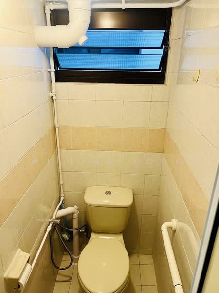 29 New Upper Changi Road, 29 New Upper Changi Road, Room Rental, 200 sqft, HDB Flat For Rent, by William Yong, 500060365 - Bathroom - PropertyGuru.com.sg
