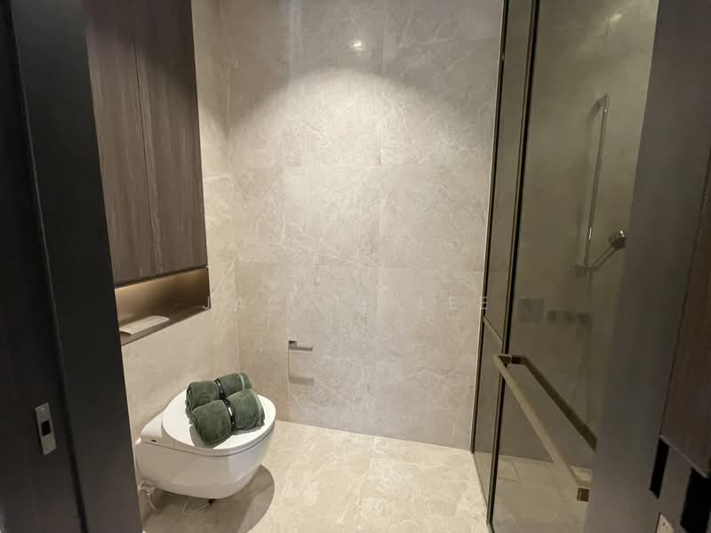 19 Nassim Condominium For Sale at S$ 1,842,000 | PropertyGuru Singapore - Bathroom