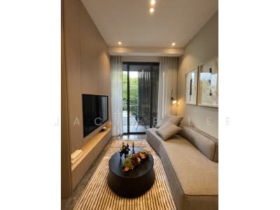 For Sale - 19 Nassim