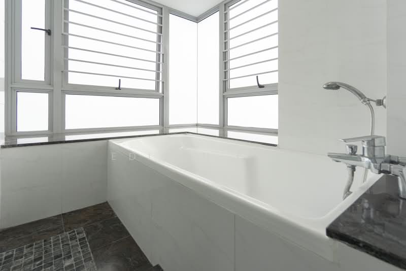 De Royale, 31 Jalan Rama Rama, 3 Bedrooms, 1,281 sqft, Condominium For Rent, by Edison Foo, 500060404 - Bathroom - PropertyGuru.com.sg