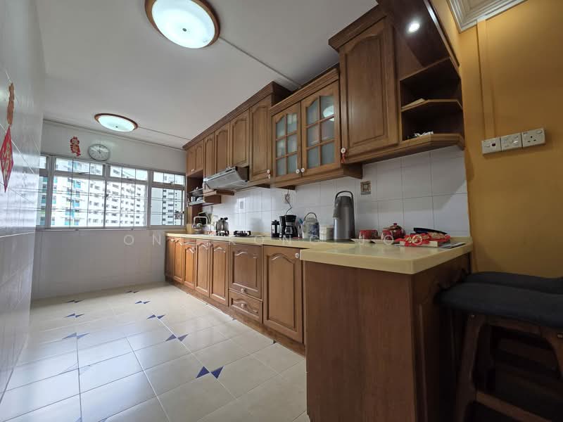 787 Choa Chu Kang North 6, 787 Choa Chu Kang North 6, 3 Bedrooms, 1,388 sqft, HDB Flat For Rent, by Ong Kong Joo, 500060408 - Kitchen - PropertyGuru.com.sg