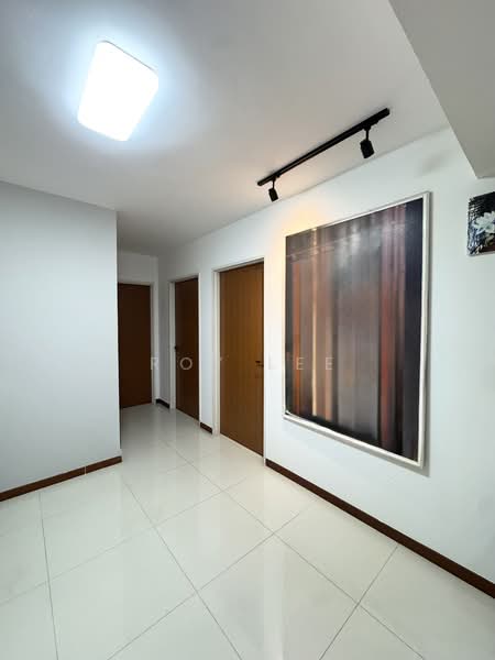 264 Toa Payoh East HDB Flat For Sale at S$ 930,000 | PropertyGuru Singapore - Interior