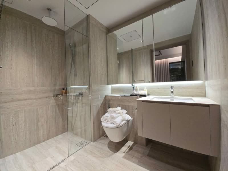 River Modern Condominium For Sale at S$ 1,548,000 | PropertyGuru Singapore - Bathroom
