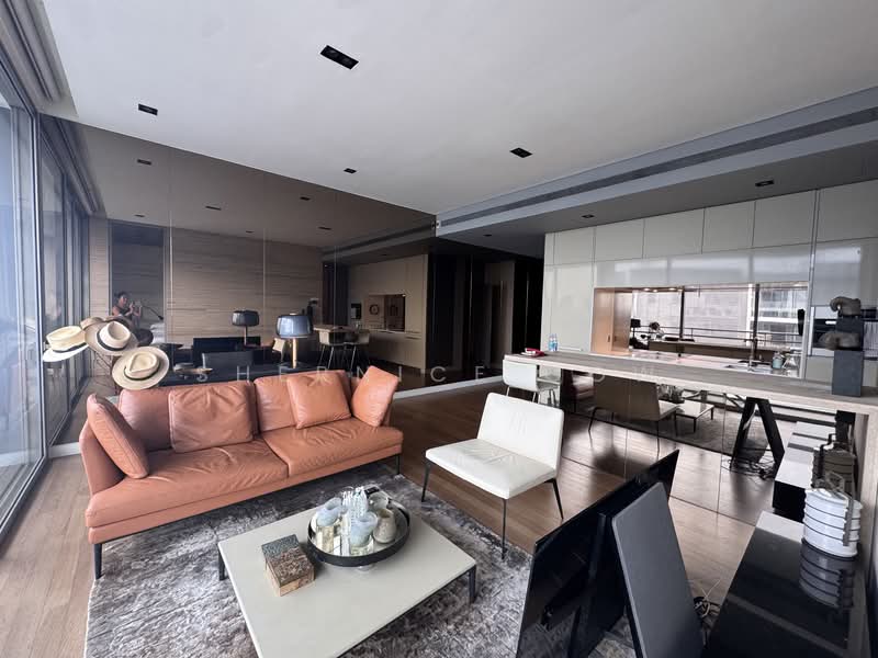 Hilltops, 99 Cairnhill Circle, 2 Bedrooms, 829 sqft, Condominium For Rent, by Shernice Gow, 500060426 - Living Room - PropertyGuru.com.sg