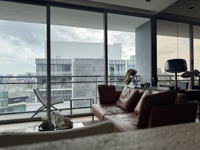 Hilltops, 99 Cairnhill Circle, 2 Bedrooms, 829 sqft, Condominium For Rent, by Shernice Gow, 500060426 - Living Room - PropertyGuru.com.sg