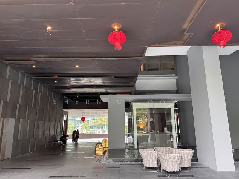 Hilltops, 99 Cairnhill Circle, 2 Bedrooms, 829 sqft, Condominium For Rent, by Shernice Gow, 500060426 - Entrance - PropertyGuru.com.sg