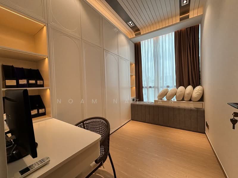 One Commonwealth, 1 Commonwealth Lane, 1,959 sqft, Light Industrial (B1) For Sale, by Noam Nathan, 500060429 - Office - CommercialGuru.com.sg