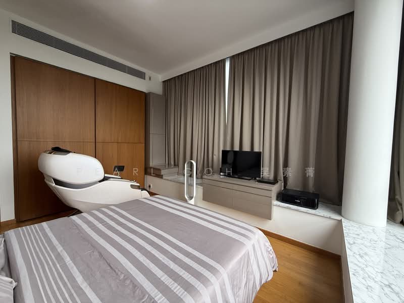 One Balmoral Condominium For Sale at S$ 3,988,000 | PropertyGuru Singapore - Bedroom