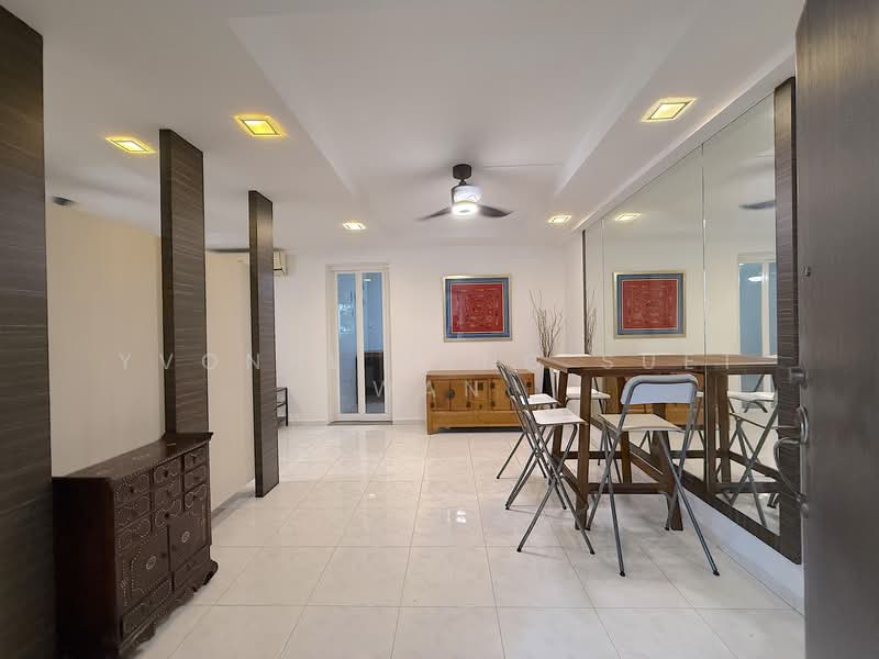 625 Bukit Batok Central HDB Flat For Sale at S$ 688,000 | PropertyGuru Singapore - Dining Area