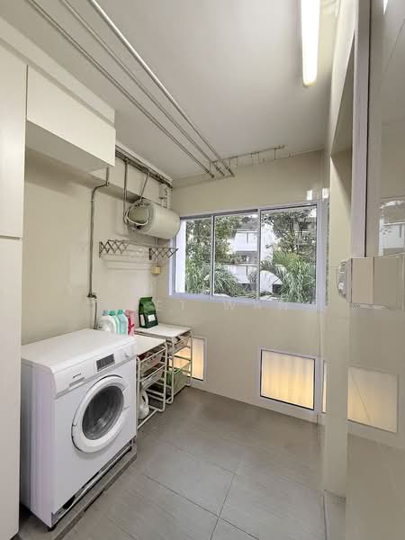 625 Bukit Batok Central HDB Flat For Sale at S$ 688,000 | PropertyGuru Singapore - Yard Area