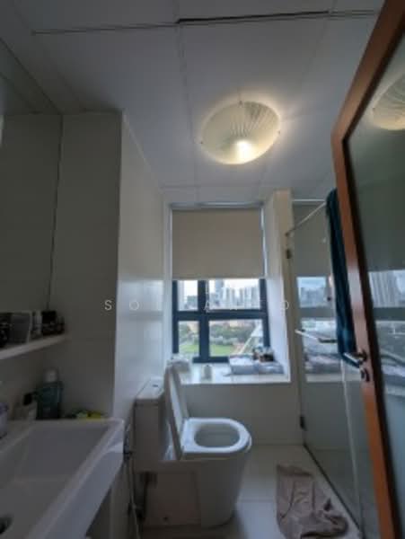 City Square Residences, 10 Kitchener Link, 4 Bedrooms, 1,506 sqft, Condominium For Rent, by Elly Soetanto, 500060456 - Bathroom - PropertyGuru.com.sg