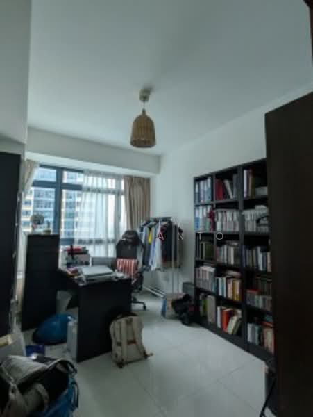 City Square Residences, 10 Kitchener Link, 4 Bedrooms, 1,506 sqft, Condominium For Rent, by Elly Soetanto, 500060456 - Study - PropertyGuru.com.sg