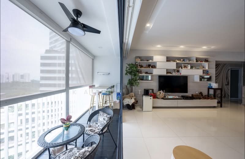 The Interlace, 180 Depot Road, 4 Bedrooms, 2,067 sqft, Condominium For Rent, by Karen Tan, 500060458 - Balcony - PropertyGuru.com.sg