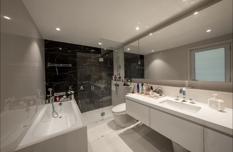 The Interlace, 180 Depot Road, 4 Bedrooms, 2,067 sqft, Condominium For Rent, by Karen Tan, 500060458 - Bathroom - PropertyGuru.com.sg