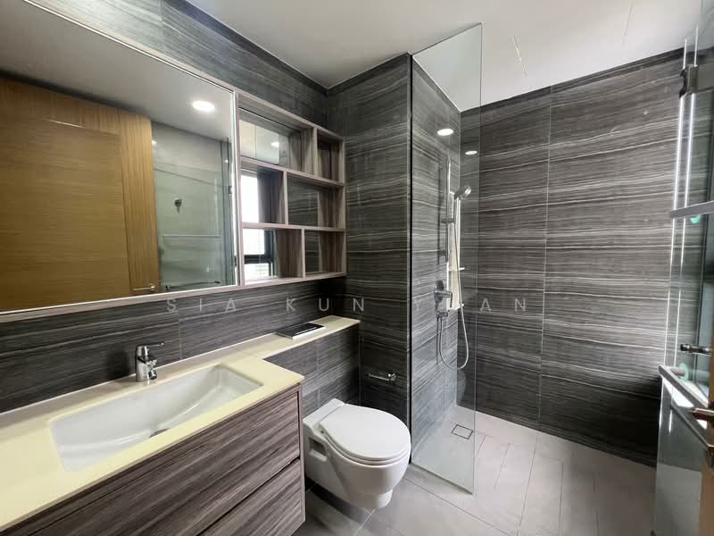 Coco Palms, 21 Pasir Ris Grove, 1 Bedroom, 463 sqft, Condominium For Rent, by Sia Kun Yuan, 500060466 - Bathroom - PropertyGuru.com.sg