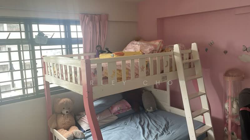 230 Lorong 8 Toa Payoh, 230 Lorong 8 Toa Payoh, 3 Bedrooms, 1,259 sqft, HDB Flat For Rent, by Shirley Choo, 500060480 - Bedroom - PropertyGuru.com.sg