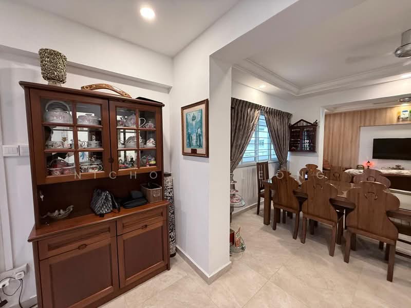 6 Boon Keng Road HDB Flat For Sale at S$ 1,150,000 | PropertyGuru Singapore - Dining Room