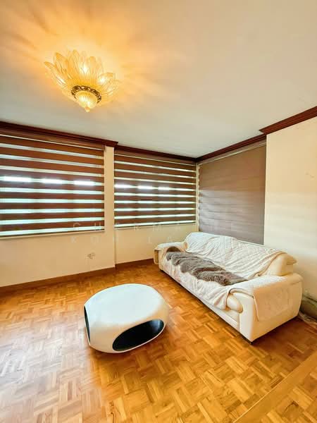 Sunrise Drive Semi-Detached House For Sale at S$ 5,999,999 | PropertyGuru Singapore - Living Room