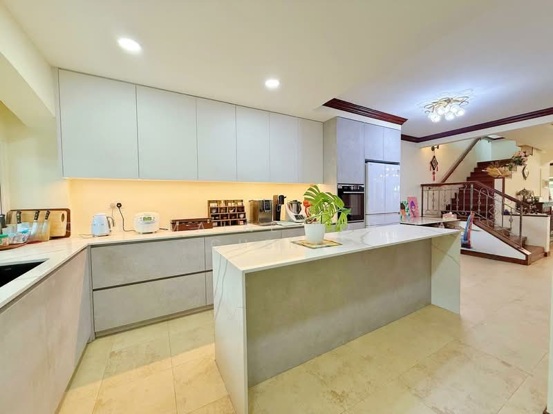 Sunrise Drive Semi-Detached House For Sale at S$ 5,999,999 | PropertyGuru Singapore - Kitchen