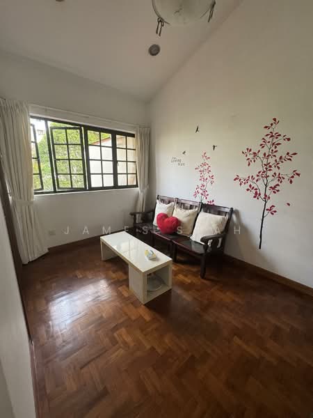 Yunnan Gardens, Yunnan Walk 1, Room Rental, 200 sqft, Terraced House For Rent, by James Seah, 500060497 - Living Room - PropertyGuru.com.sg