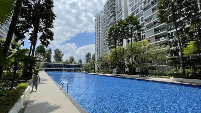 Lake Life Executive Condominium For Sale at S$ 1,920,000 | PropertyGuru Singapore - Swimming Pool