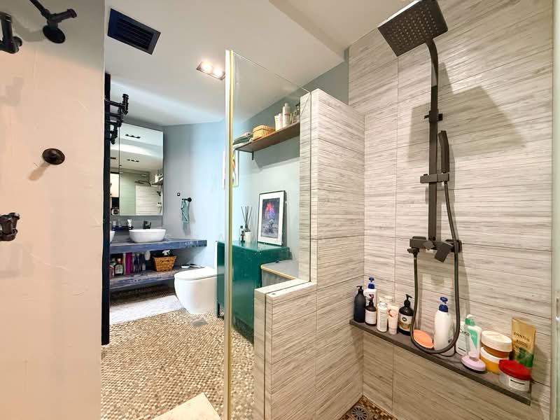 Crescendo Park Condominium For Sale at S$ 1,550,000 | PropertyGuru Singapore - Bathroom