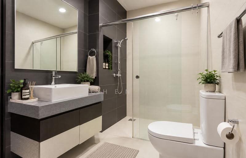 Tanah Merah MRT Mins Walk (Private Bathroom/ No Visitors) Common Bedroom, Tanah Merah, Bedok / Upper East Coast, Room Rental, 150 sqft, Terraced House For Rent, by CHEN ., 500060548 - Bathroom - PropertyGuru.com.sg