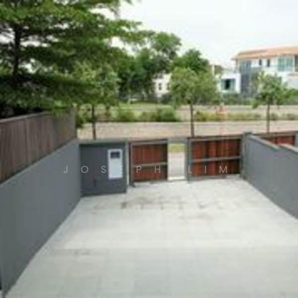Toh Estate, Toh Drive, 6 Bedrooms, 5,390 sqft, Semi-Detached House For Rent, by Joseph Lim, 500060554 - Exterior - PropertyGuru.com.sg
