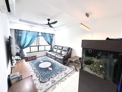 For Sale - 618A Tampines Street 61