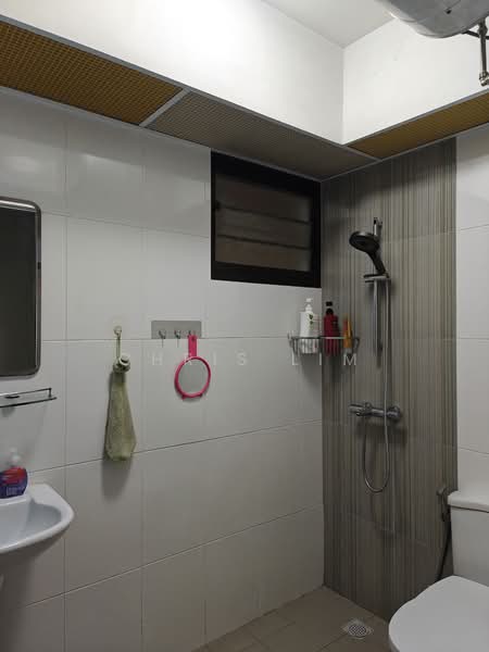 293D Compassvale Crescent, 293D Compassvale Crescent, 3 Bedrooms, 1,001 sqft, HDB Flat For Rent, by Chris Lim, 500060588 - PropertyGuru.com.sg