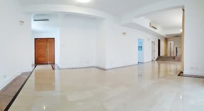 For Rent - Leonie Condotel