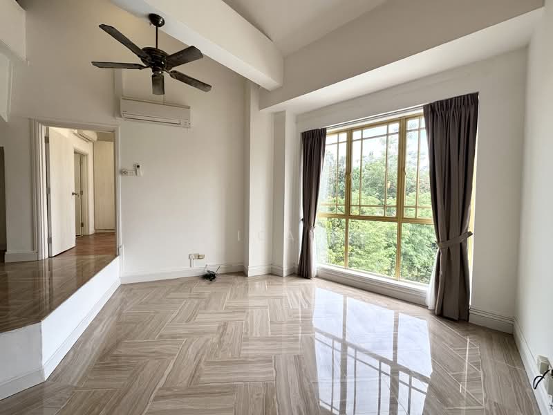 Orange Regency, 101 Fernhill Road, 4 Bedrooms, 2,433 sqft, Apartment For Rent, by Jessica Low, 500060594 - Living Room - PropertyGuru.com.sg