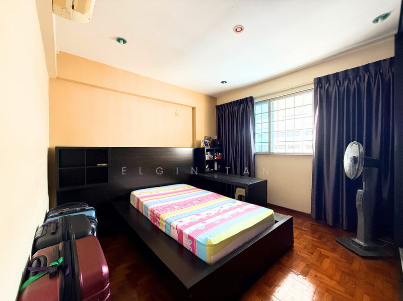 132 Lorong Ah Soo HDB Flat For Sale at S$ 948,000 | PropertyGuru Singapore - Bedroom